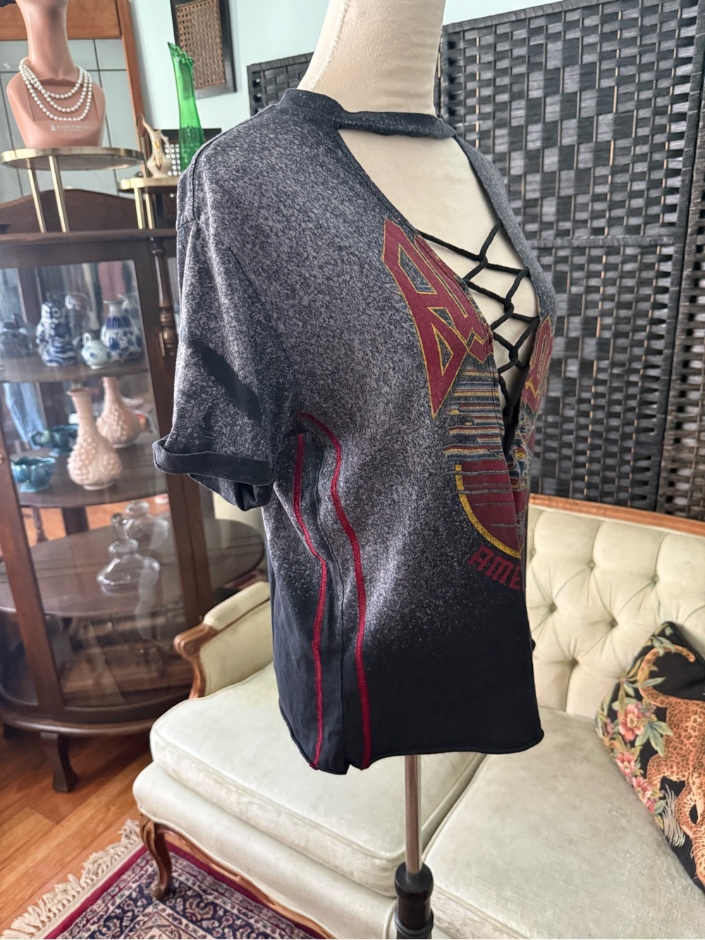 🎸 Affliction American Metal World Tour Lace Up Graphic Tee Medium Grunge Goth - Picture 8 of 13